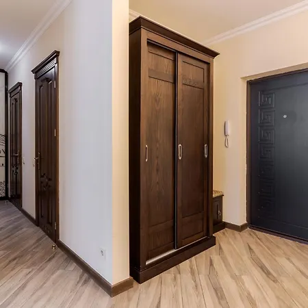 Daire Osapart At Shevchenka 19 Street Lviv
